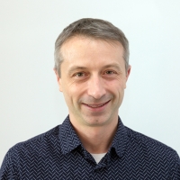 Dr. Máté Varga
